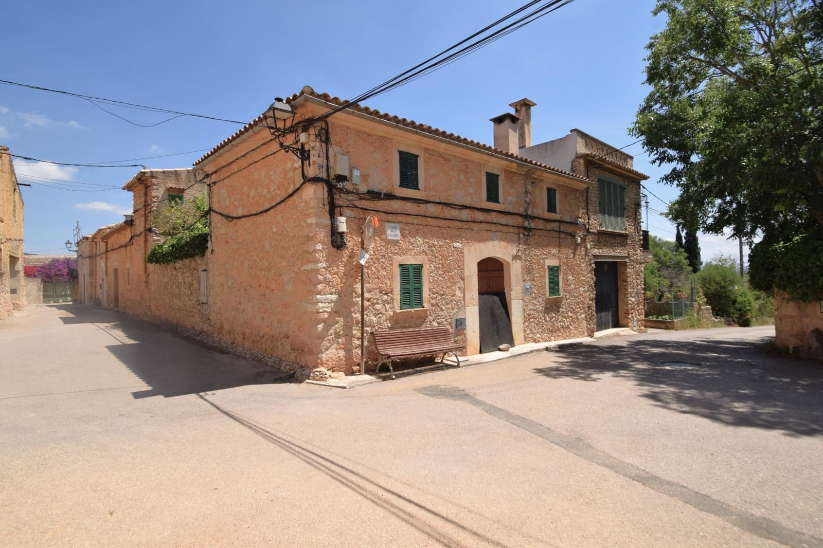 3 bedroom Townhouse for sale in Ullaro - € 650,000 (Ref: 9849622)