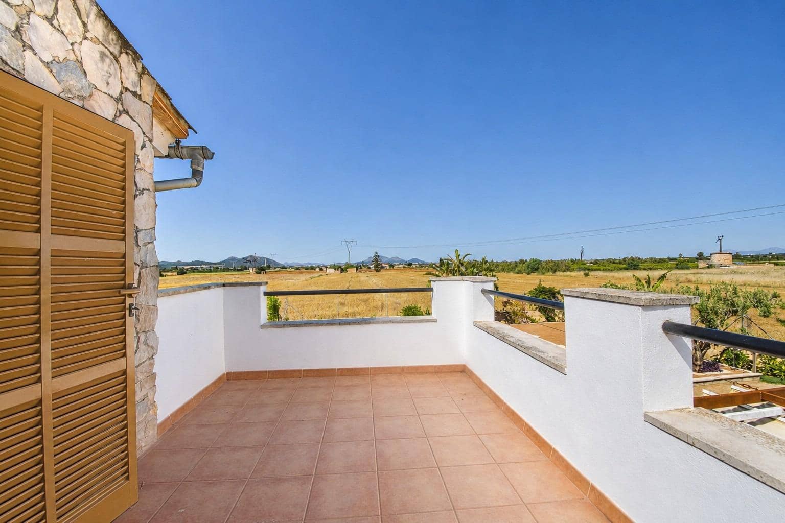 3 bedroom Finca/Country House for rent in Muro with pool garage - € 2,000 (Ref: 9862041)