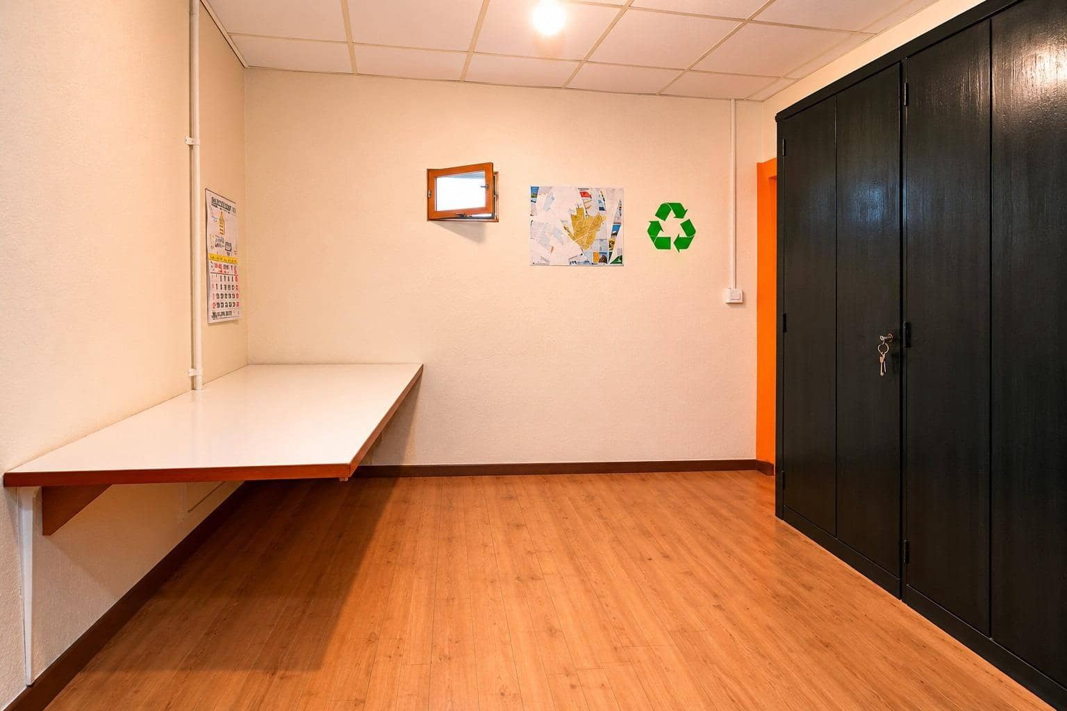 Kommersiell til salgs i Muro - € 850 000 (Ref: 9867143)