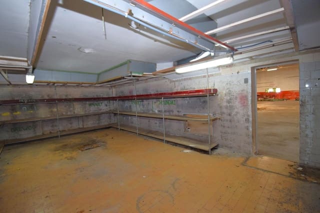 Kommersiell til salgs i Muro - € 850 000 (Ref: 9867143)