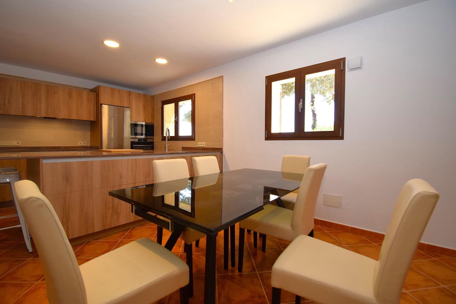 4 camera da letto Finca/Casa di Campagna da affittare in Muro con piscina - 3.000 € (Rif: 9873701)