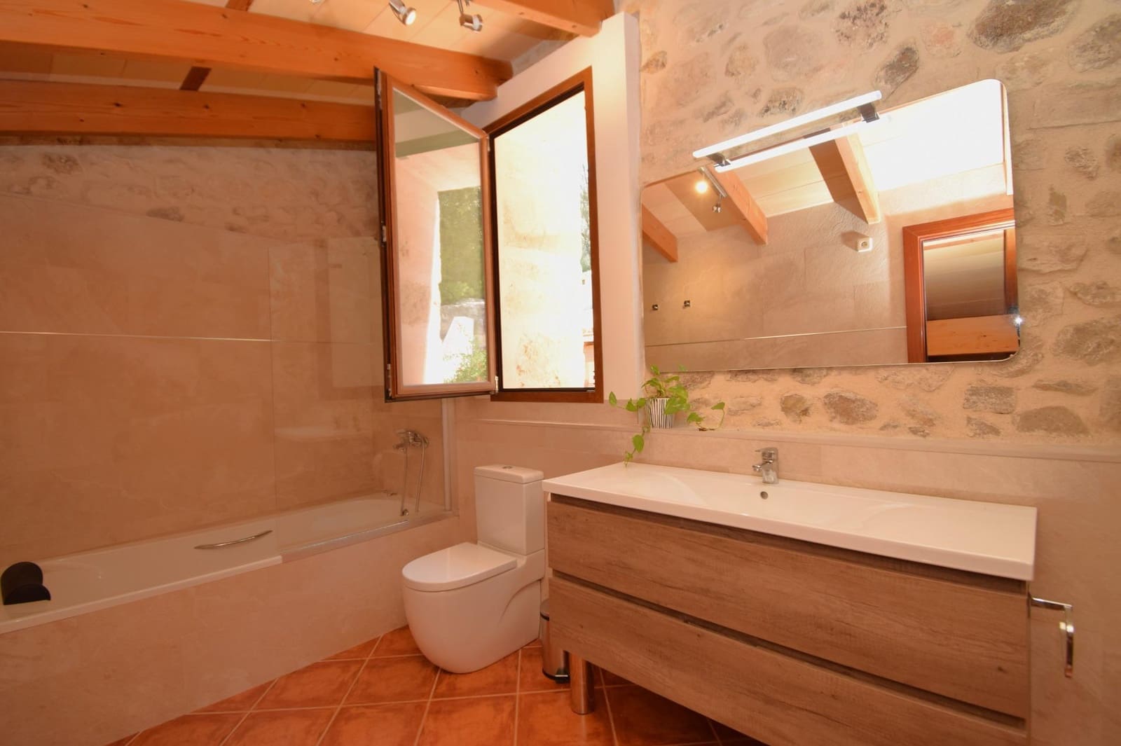 4 camera da letto Finca/Casa di Campagna da affittare in Muro con piscina - 3.000 € (Rif: 9873701)