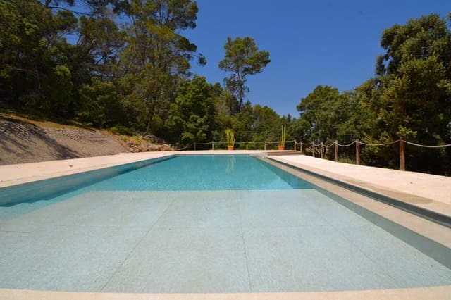 4 camera da letto Finca/Casa di Campagna da affittare in Muro con piscina - 3.000 € (Rif: 9873701)