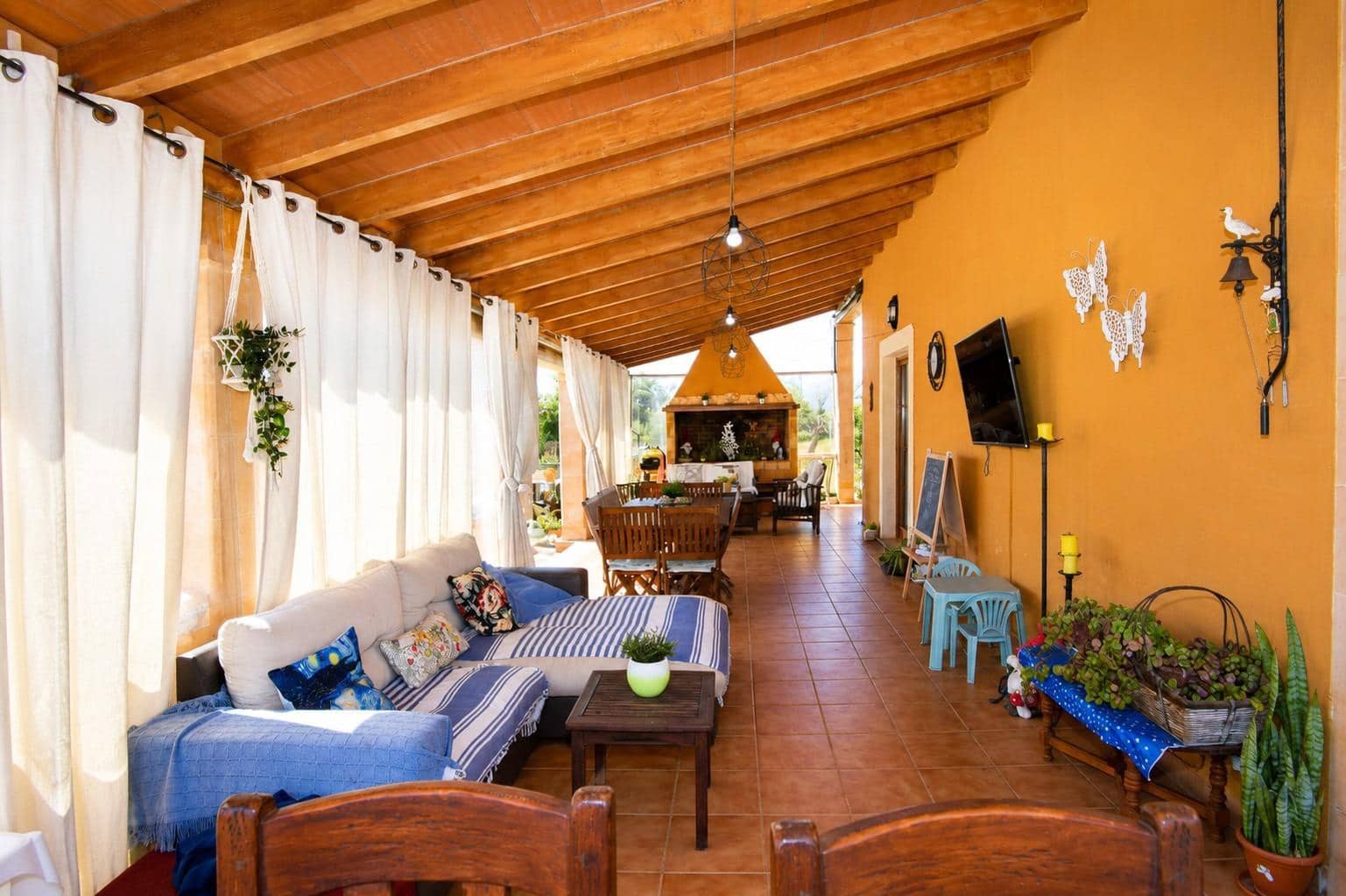 Finca/Casa Rural de 5 habitaciones en Sencelles en venta con piscina - 970.000 € (Ref: 9896228)