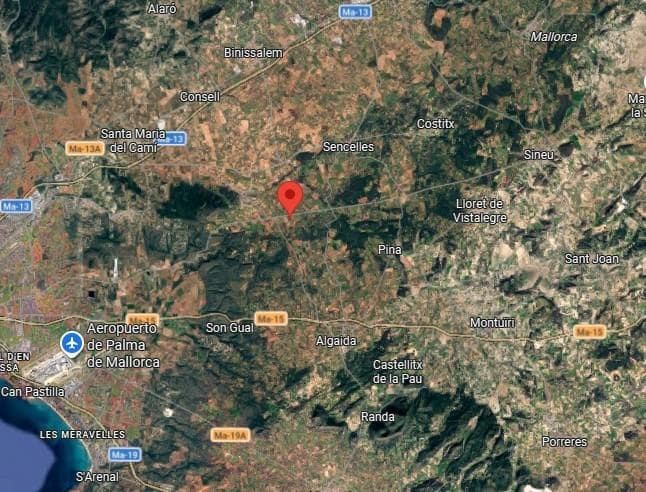 Finca/Casa Rural de 5 habitaciones en Sencelles en venta con piscina - 970.000 € (Ref: 9896228)