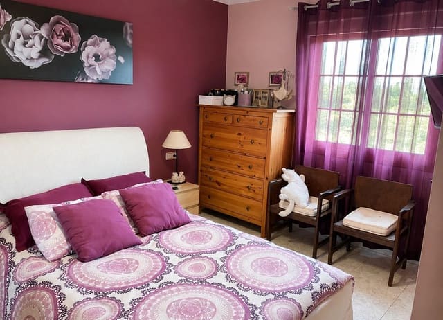 Finca/Casa Rural de 5 habitaciones en Sencelles en venta con piscina - 970.000 € (Ref: 9896228)