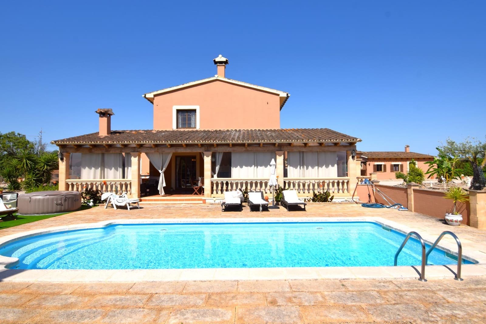 Finca/Casa Rural de 5 habitaciones en Sencelles en venta con piscina - 970.000 € (Ref: 9896228)