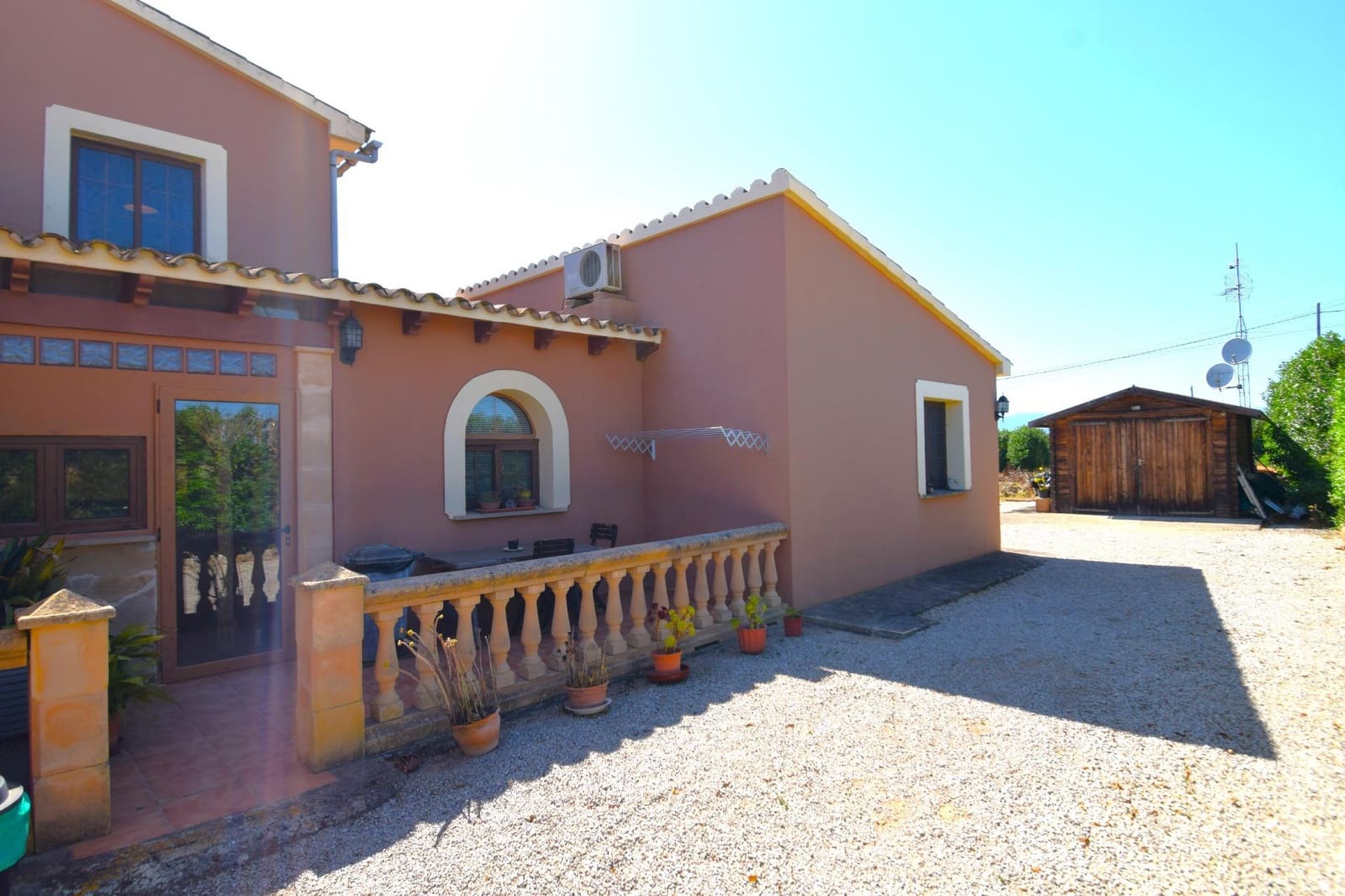 Finca/Casa Rural de 5 habitaciones en Sencelles en venta con piscina - 970.000 € (Ref: 9896228)