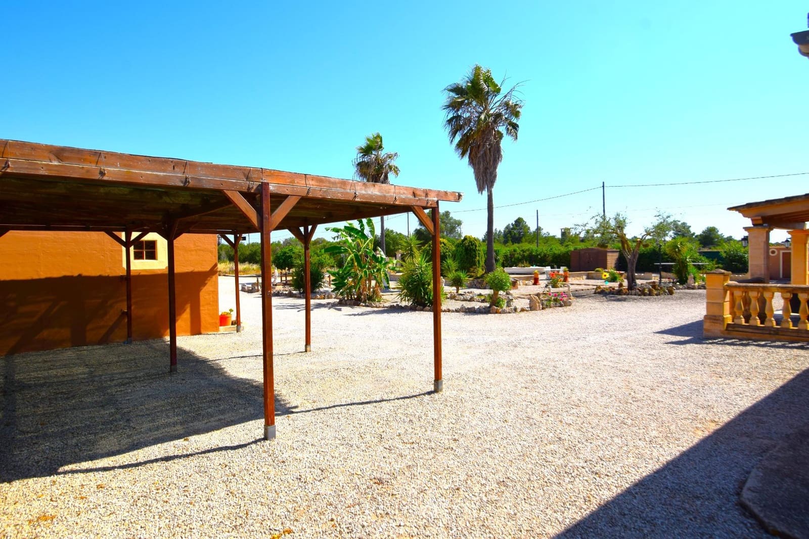 Finca/Casa Rural de 5 habitaciones en Sencelles en venta con piscina - 970.000 € (Ref: 9896228)