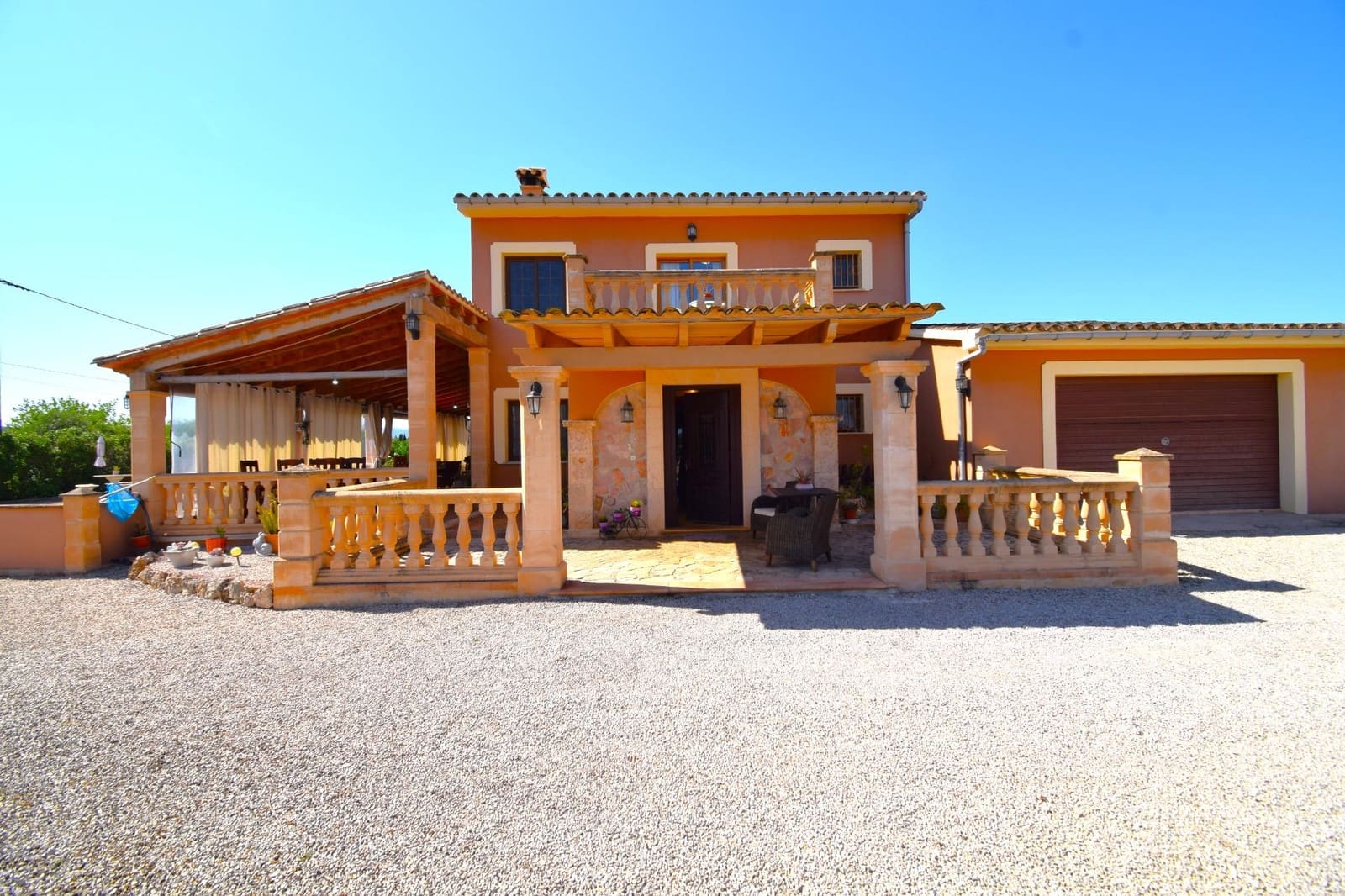 Finca/Casa Rural de 5 habitaciones en Sencelles en venta con piscina - 970.000 € (Ref: 9896228)