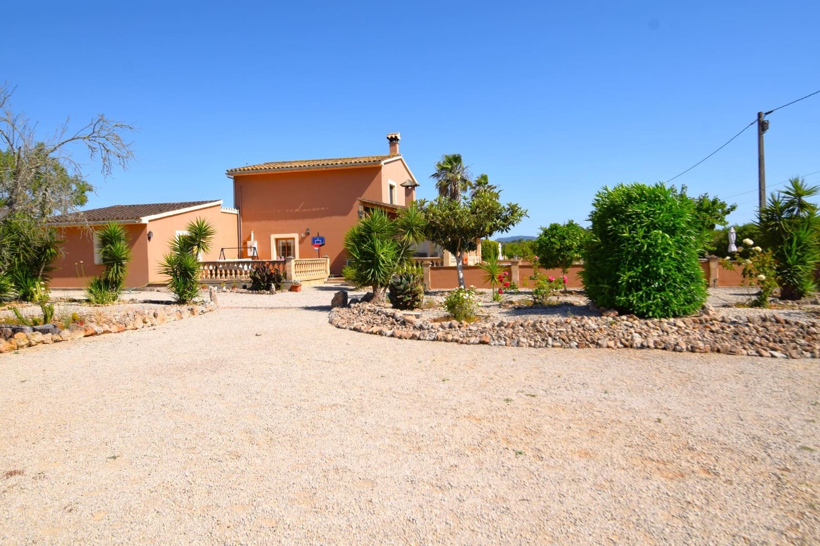 Finca/Casa Rural de 5 habitaciones en Sencelles en venta con piscina - 970.000 € (Ref: 9896228)