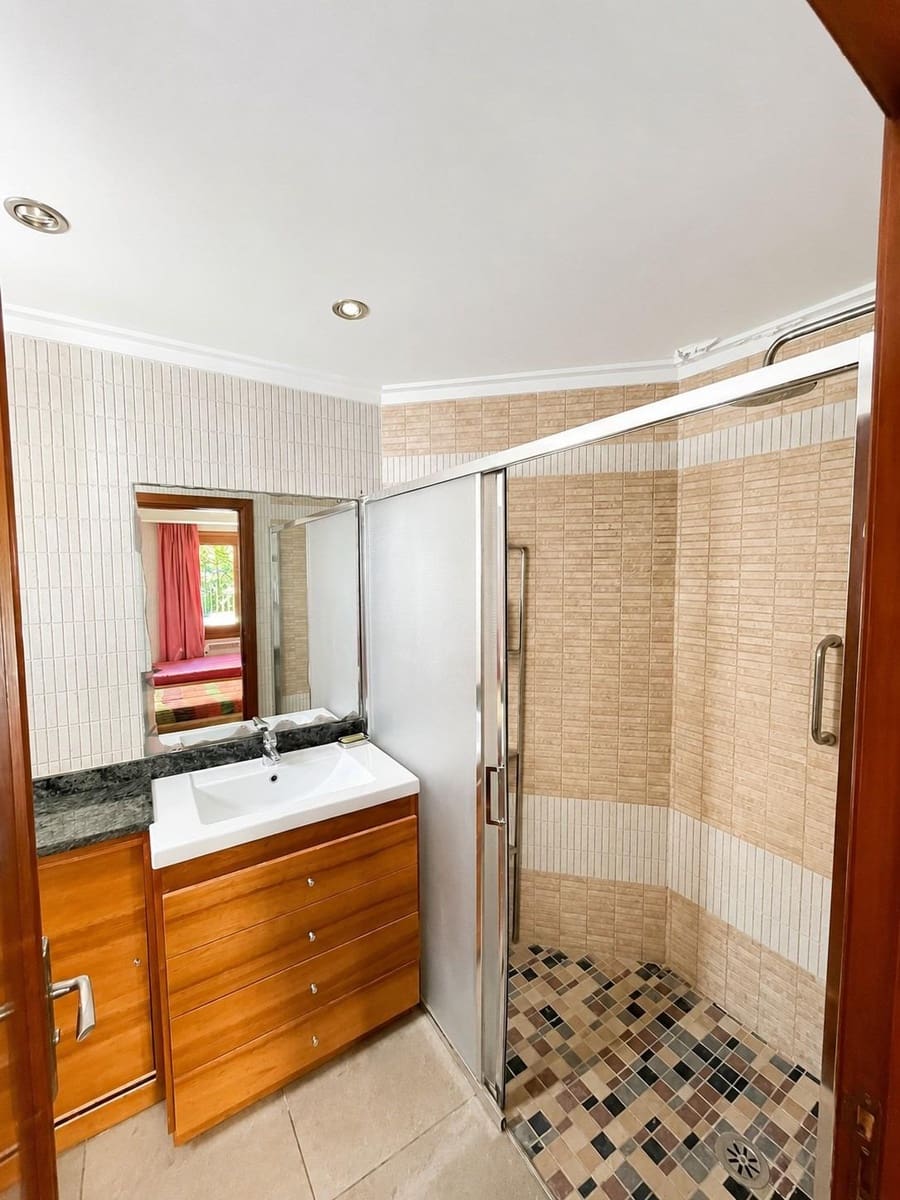 2 bedroom Beach Apartment for rent in Alcudia - € 1,800 (Ref: 9916046)