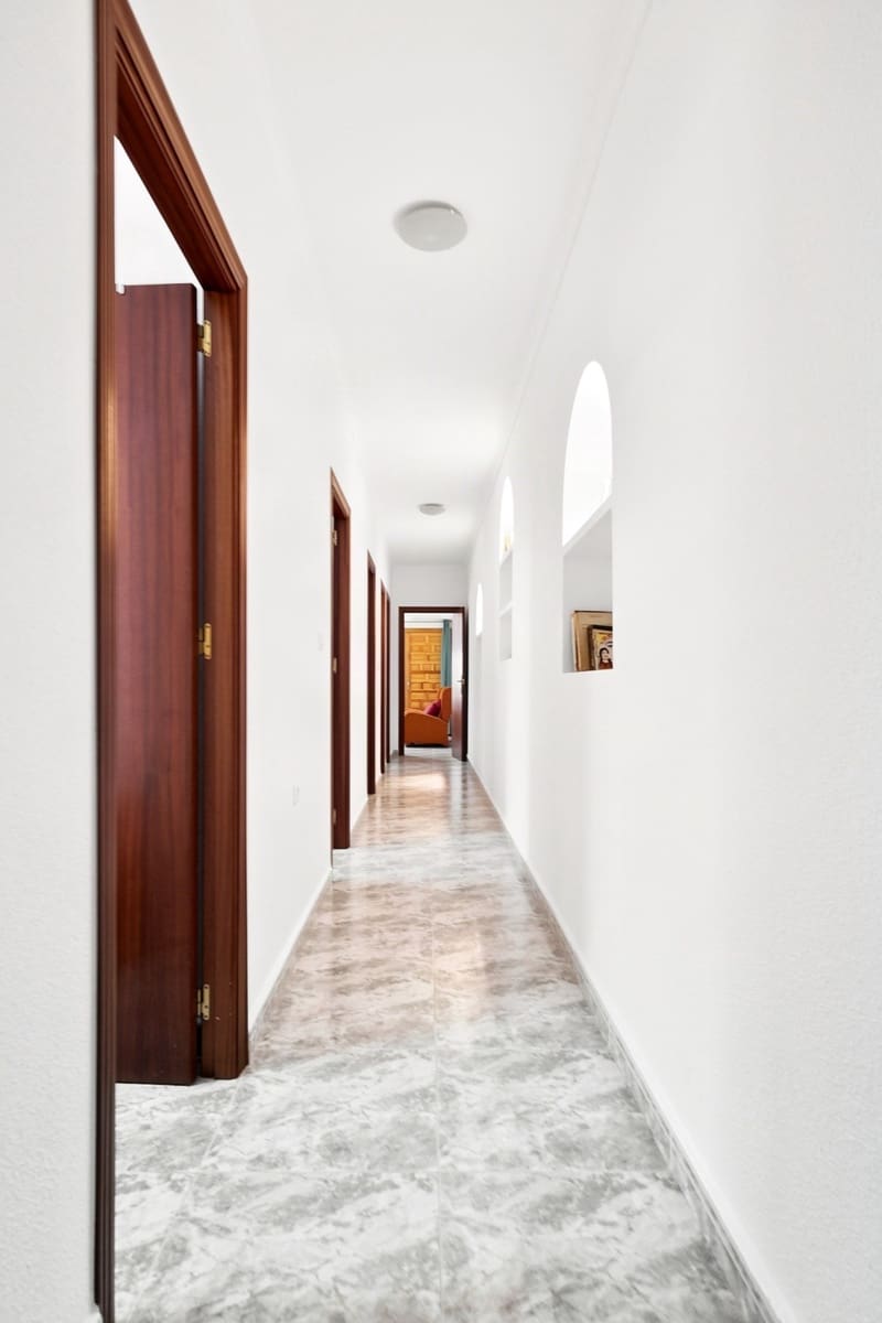 4 bedroom Apartment for sale in Torre de la Horadada - € 229,000 (Ref: 10040707)