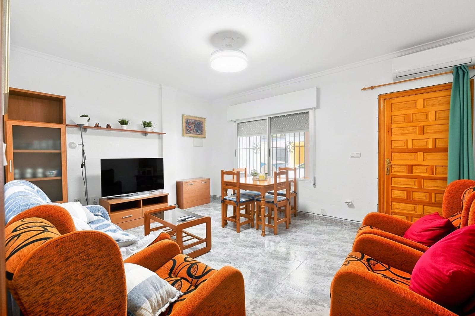 4 bedroom Apartment for sale in Torre de la Horadada - € 229,000 (Ref: 10040707)