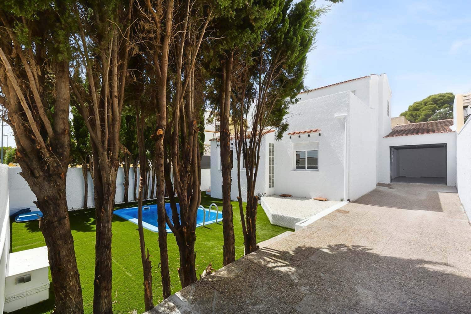 3 slaapkamer Villa te koop in Pinar de Campoverde met zwembad garage - € 359.000 (Ref: 10055584)