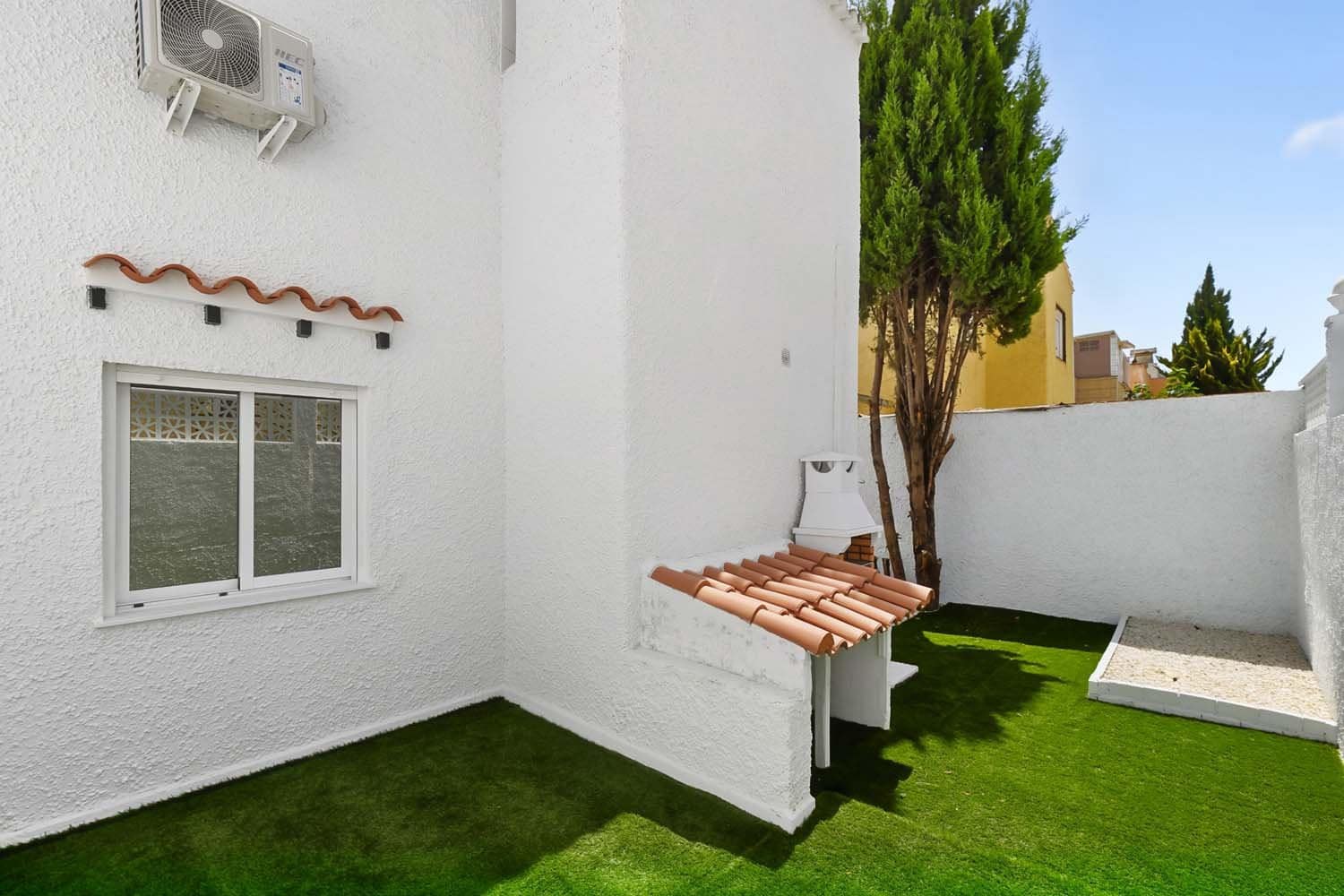 3 slaapkamer Villa te koop in Pinar de Campoverde met zwembad garage - € 359.000 (Ref: 10055584)