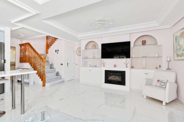 3 chambre Villa/Maison à vendre à Pinar de Campoverde, Pilar de la Horadada avec piscine garage - 339 950 € (Ref: 10060640)