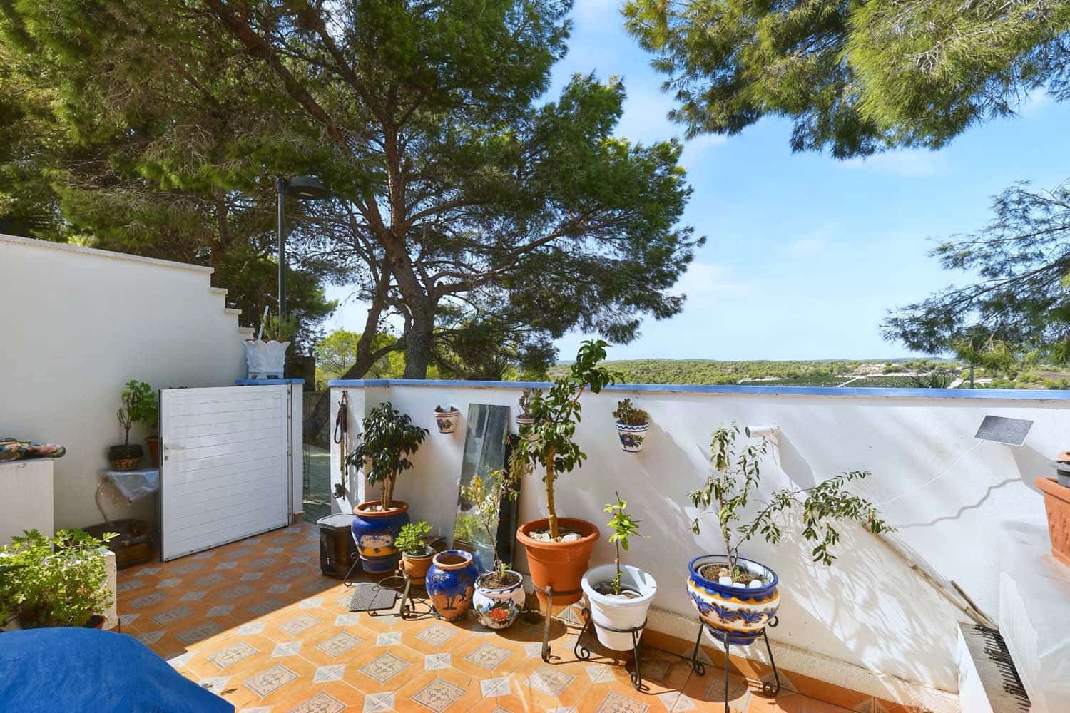 2 soveværelse Semi-Rækkehus til salg i Pinar de Campoverde med garage - € 160.000 (Ref: 10091345)