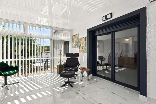 2 soveværelse Villa til salg i Pinar de Campoverde, Pilar de la Horadada med swimmingpool garage - € 356.900 (Ref: 10101178)