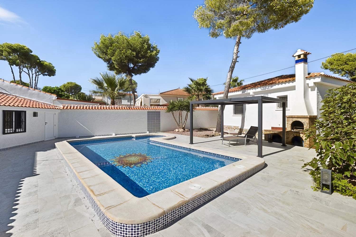 2 soveværelse Villa til salg i Pinar de Campoverde med swimmingpool garage - € 356.900 (Ref: 10101178)