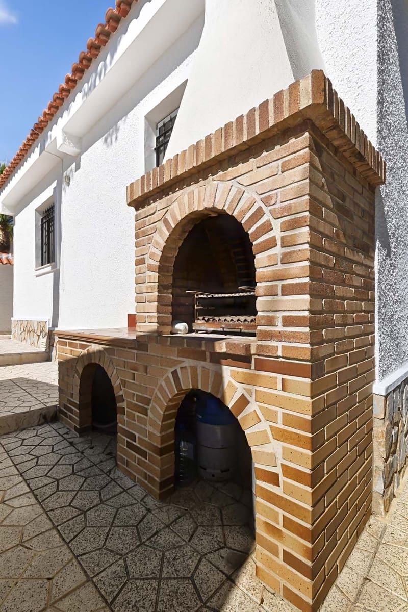 2 soveværelse Villa til salg i Pinar de Campoverde med swimmingpool garage - € 356.900 (Ref: 10101178)
