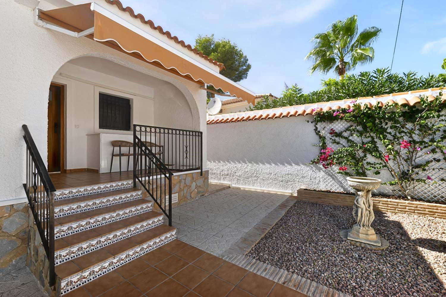 2 soveværelse Villa til salg i Pinar de Campoverde med swimmingpool garage - € 356.900 (Ref: 10101178)