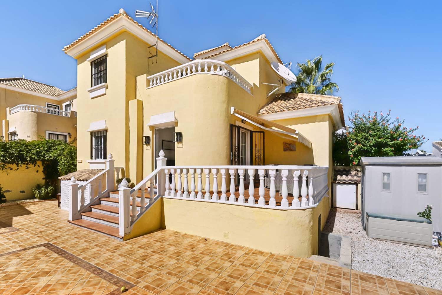 3 slaapkamer Villa te koop in Pinar de Campoverde met zwembad garage - € 380.000 (Ref: 10111874)
