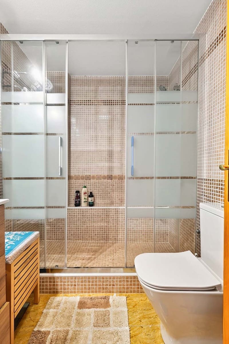 3 sypialnia Dom na sprzedaż w Playa Flamenca z basenem garażem - 197 950 € (Ref: 10124793)