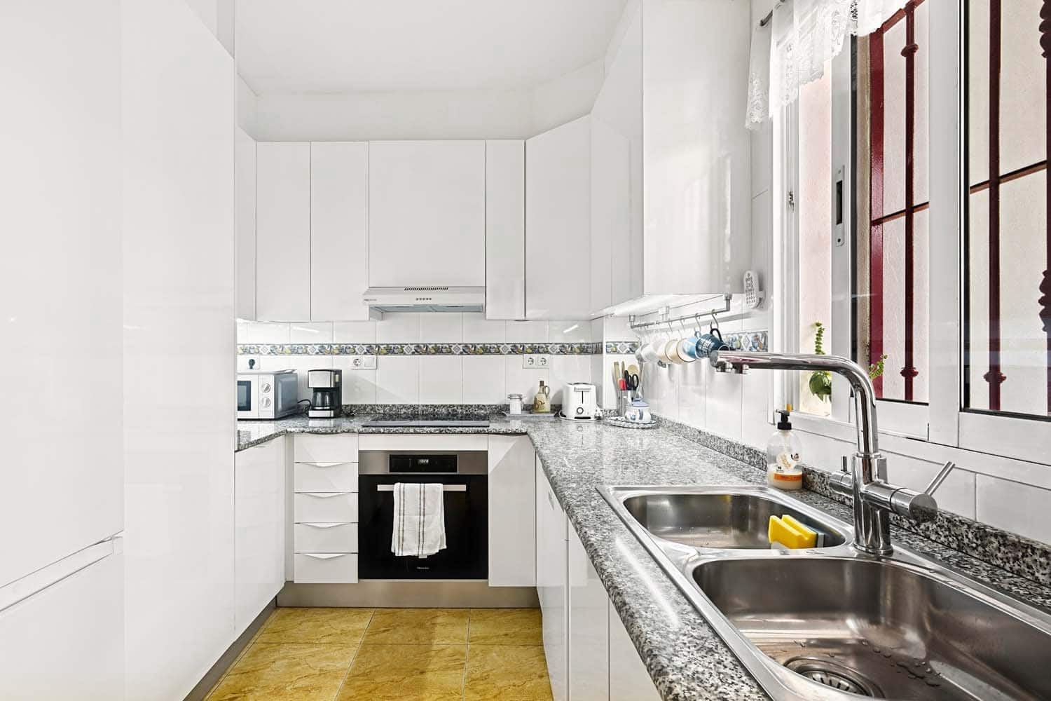 3 sypialnia Dom na sprzedaż w Playa Flamenca z basenem garażem - 197 950 € (Ref: 10124793)