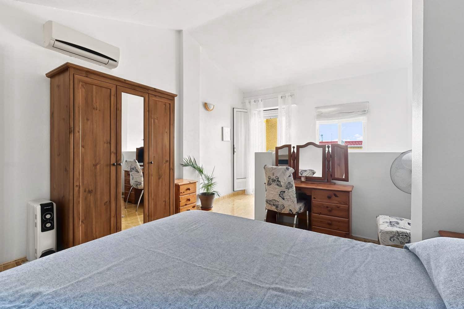 3 sypialnia Dom na sprzedaż w Playa Flamenca z basenem garażem - 197 950 € (Ref: 10124793)