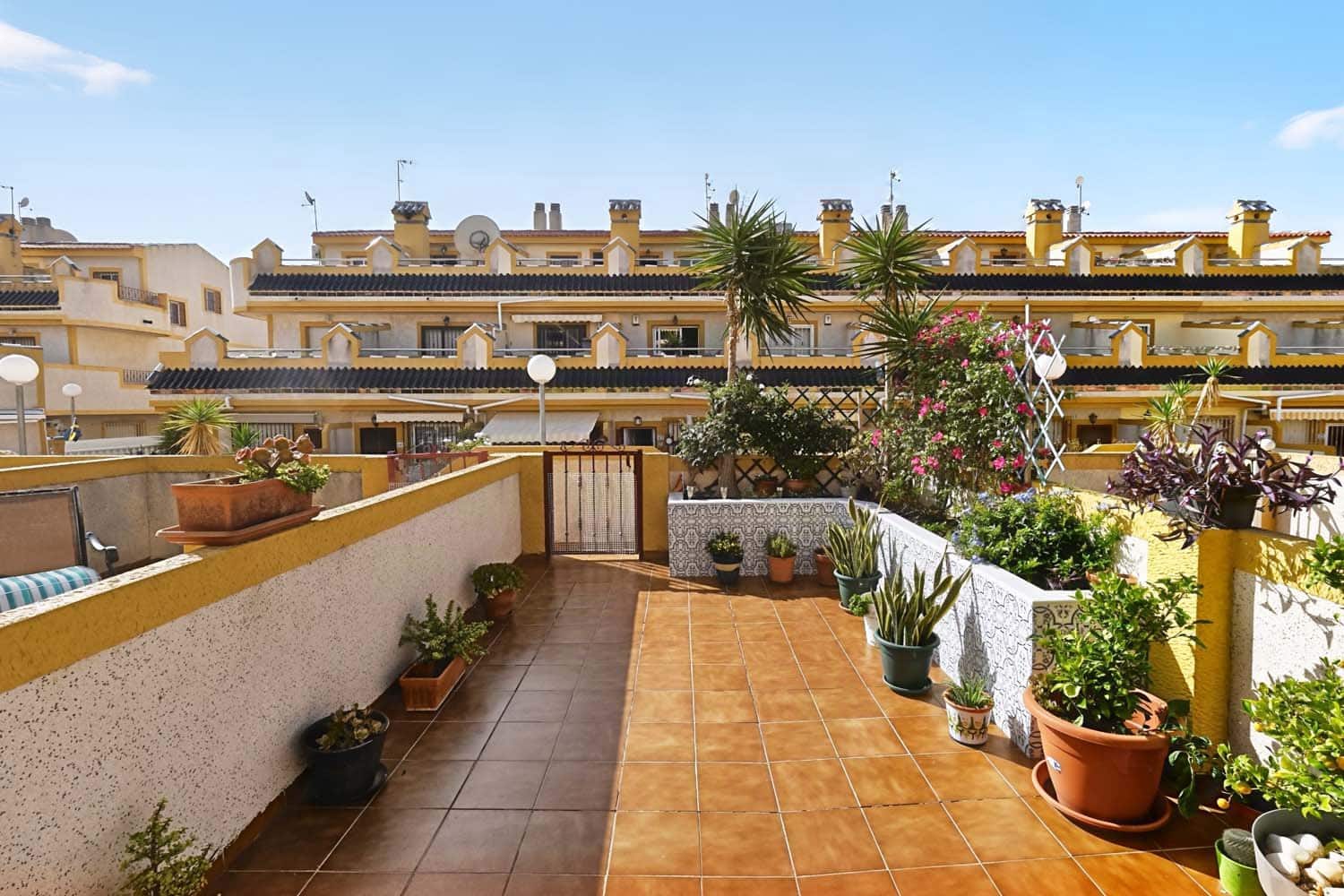 3 sypialnia Dom na sprzedaż w Playa Flamenca z basenem garażem - 197 950 € (Ref: 10124793)