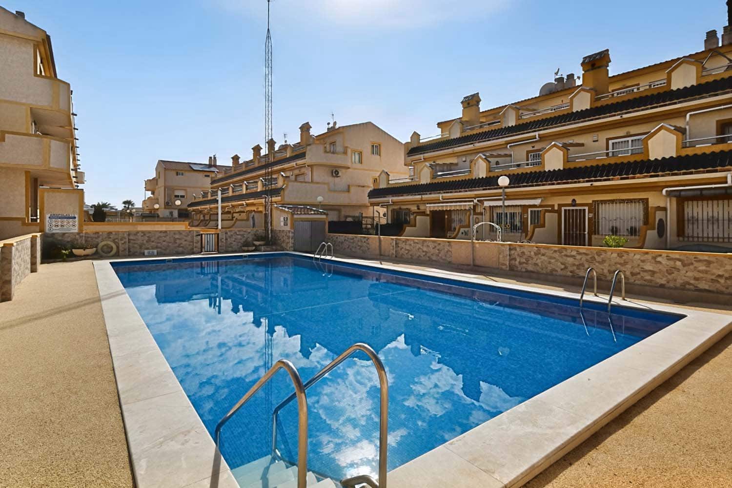3 sypialnia Dom na sprzedaż w Playa Flamenca z basenem garażem - 197 950 € (Ref: 10124793)