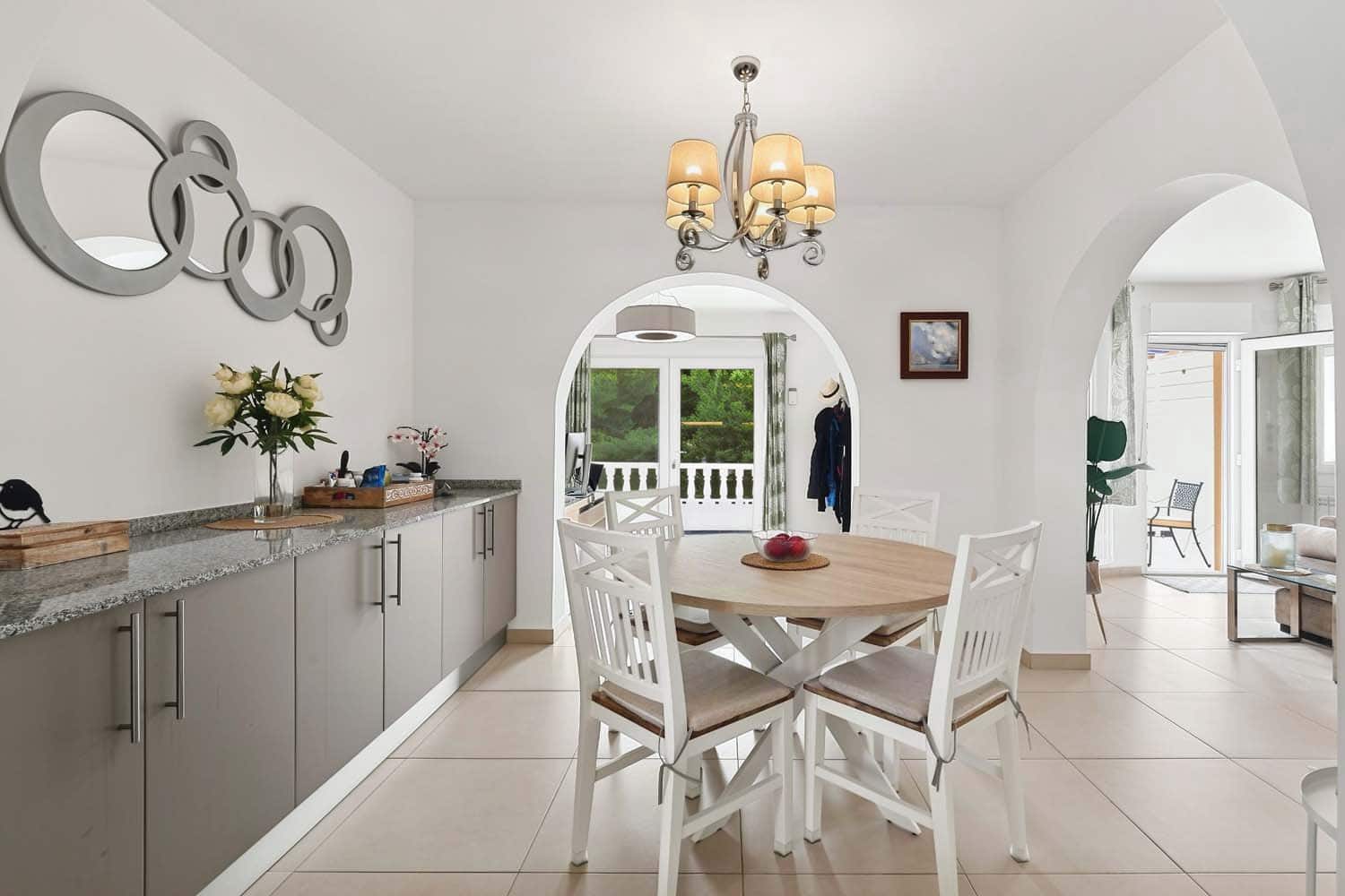 4 slaapkamer Villa te koop in Pinar de Campoverde met zwembad garage - € 470.000 (Ref: 10130635)