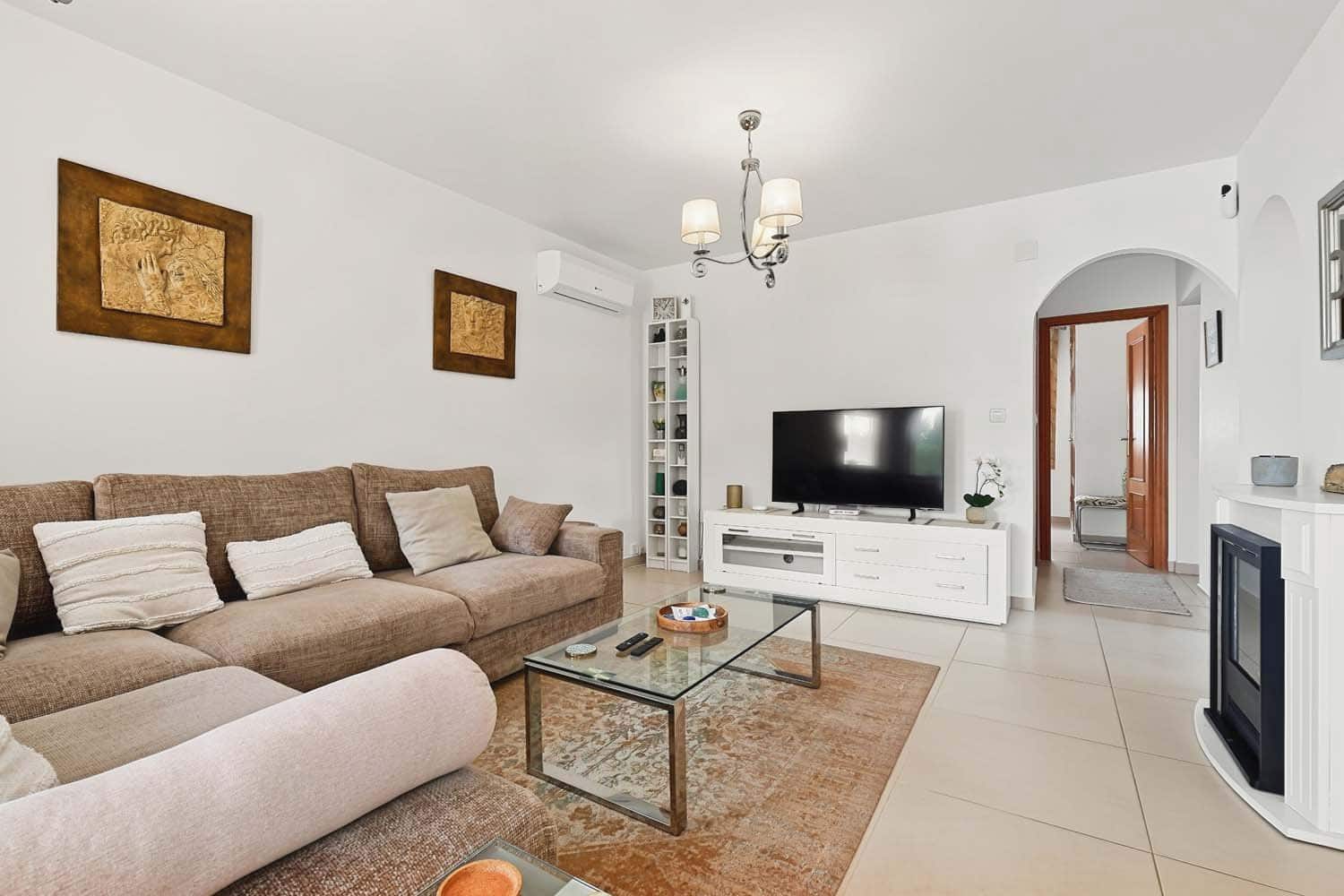 4 slaapkamer Villa te koop in Pinar de Campoverde met zwembad garage - € 470.000 (Ref: 10130635)