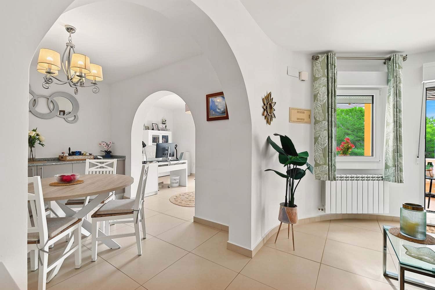 4 slaapkamer Villa te koop in Pinar de Campoverde met zwembad garage - € 470.000 (Ref: 10130635)