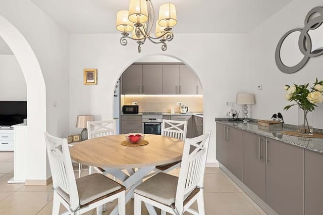 4 slaapkamer Villa te koop in Pinar de Campoverde, Pilar de la Horadada met zwembad garage - € 470.000 (Ref: 10130635)