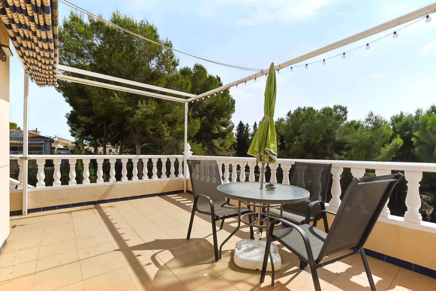 4 slaapkamer Villa te koop in Pinar de Campoverde met zwembad garage - € 470.000 (Ref: 10130635)