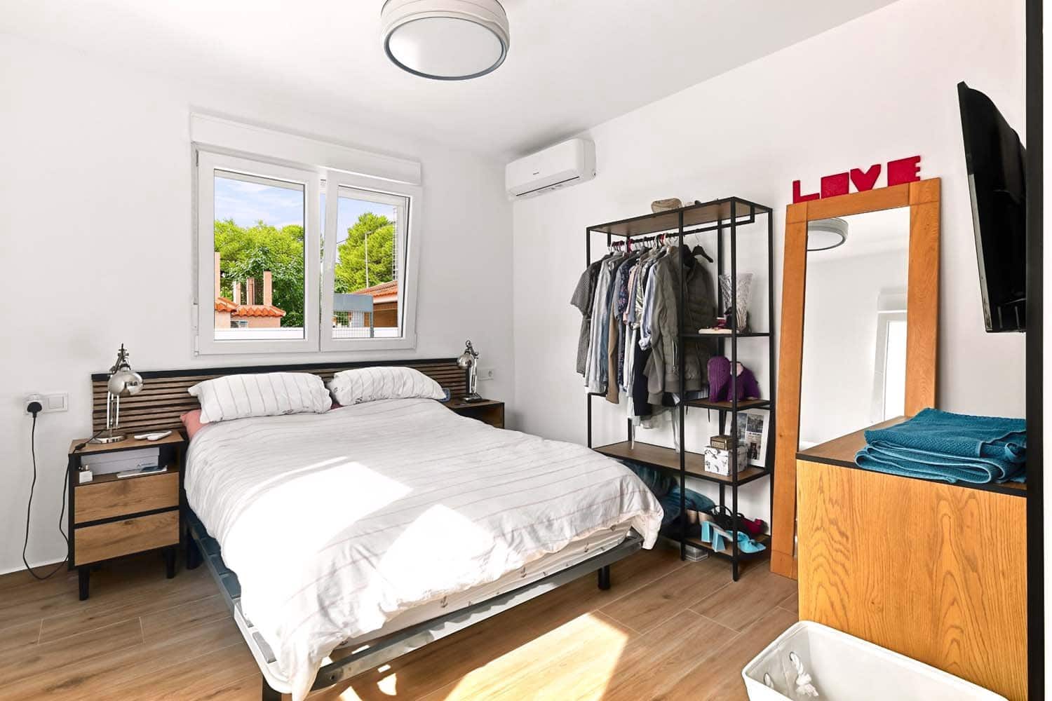 Chalet de 4 habitaciones en Pinar de Campoverde en venta con piscina garaje - 495.000 € (Ref: 10130636)