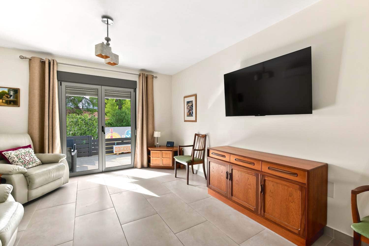Chalet de 4 habitaciones en Pinar de Campoverde en venta con piscina garaje - 495.000 € (Ref: 10130636)