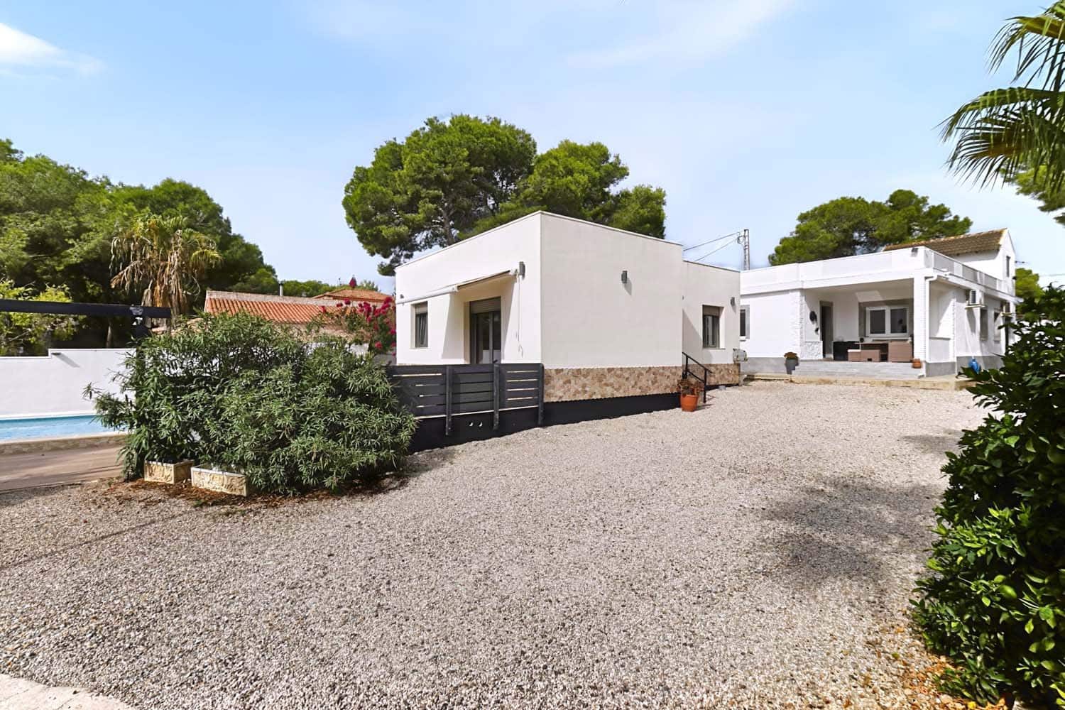 Chalet de 4 habitaciones en Pinar de Campoverde en venta con piscina garaje - 495.000 € (Ref: 10130636)