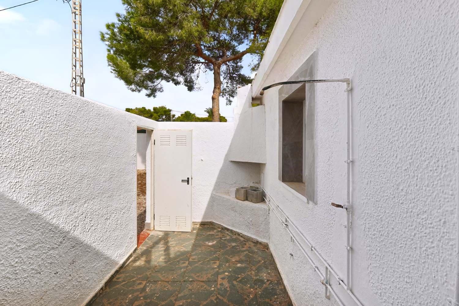 Chalet de 4 habitaciones en Pinar de Campoverde en venta con piscina garaje - 495.000 € (Ref: 10130636)