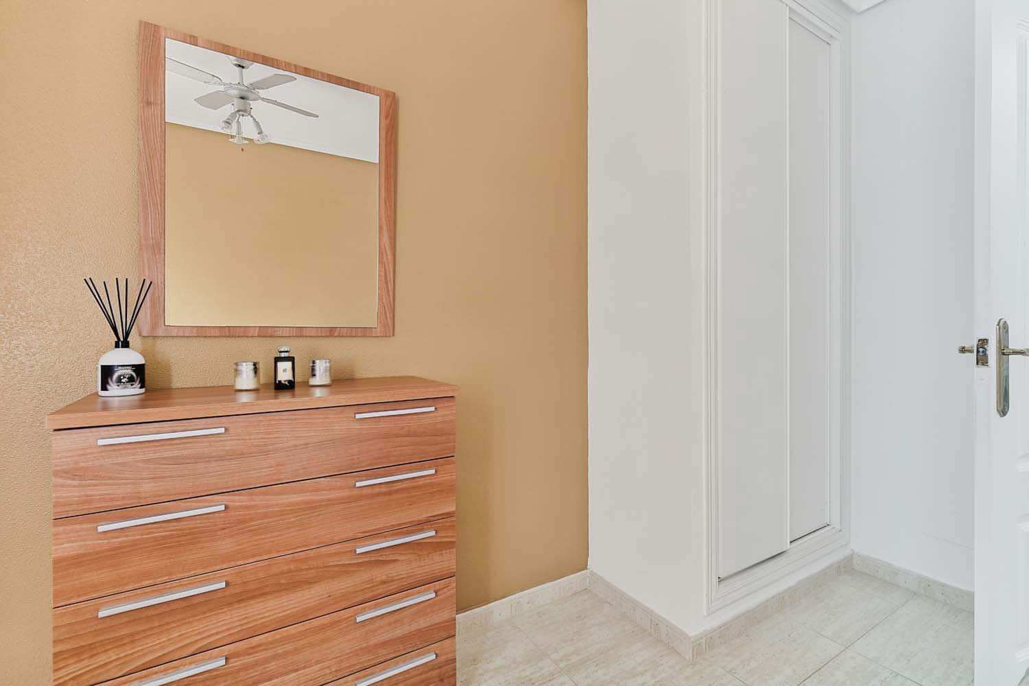 2 soveværelse Byhus til salg i Pilar de la Horadada med swimmingpool - € 175.000 (Ref: 10133496)