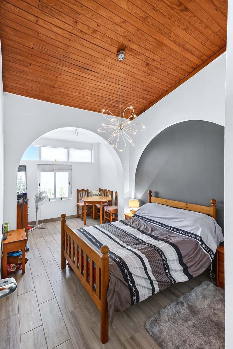 3 soveværelse Villa til salg i Pinar de Campoverde med garage - € 329.500 (Ref: 10134876)