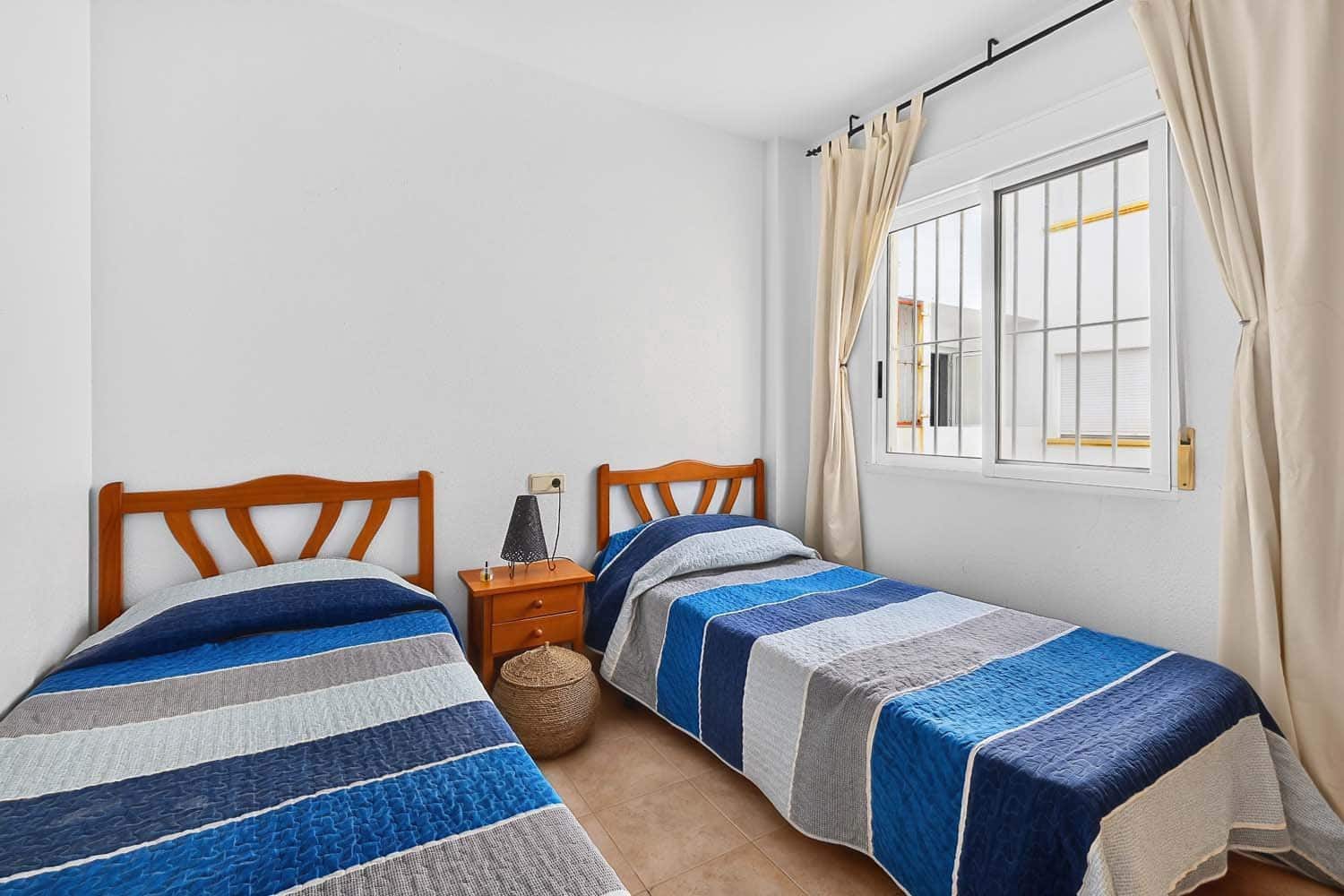 2 makuuhuone Huoneisto myytävänä paikassa La Zenia mukana uima-altaan - 169 950 € (Ref: 10140183)