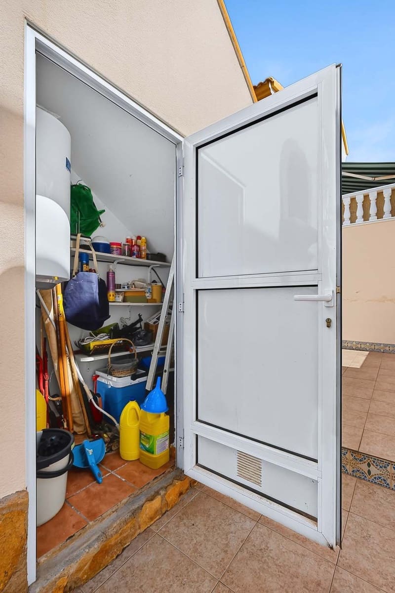 2 soveværelse Villa til salg i Pinar de Campoverde med swimmingpool garage - € 217.500 (Ref: 10153684)