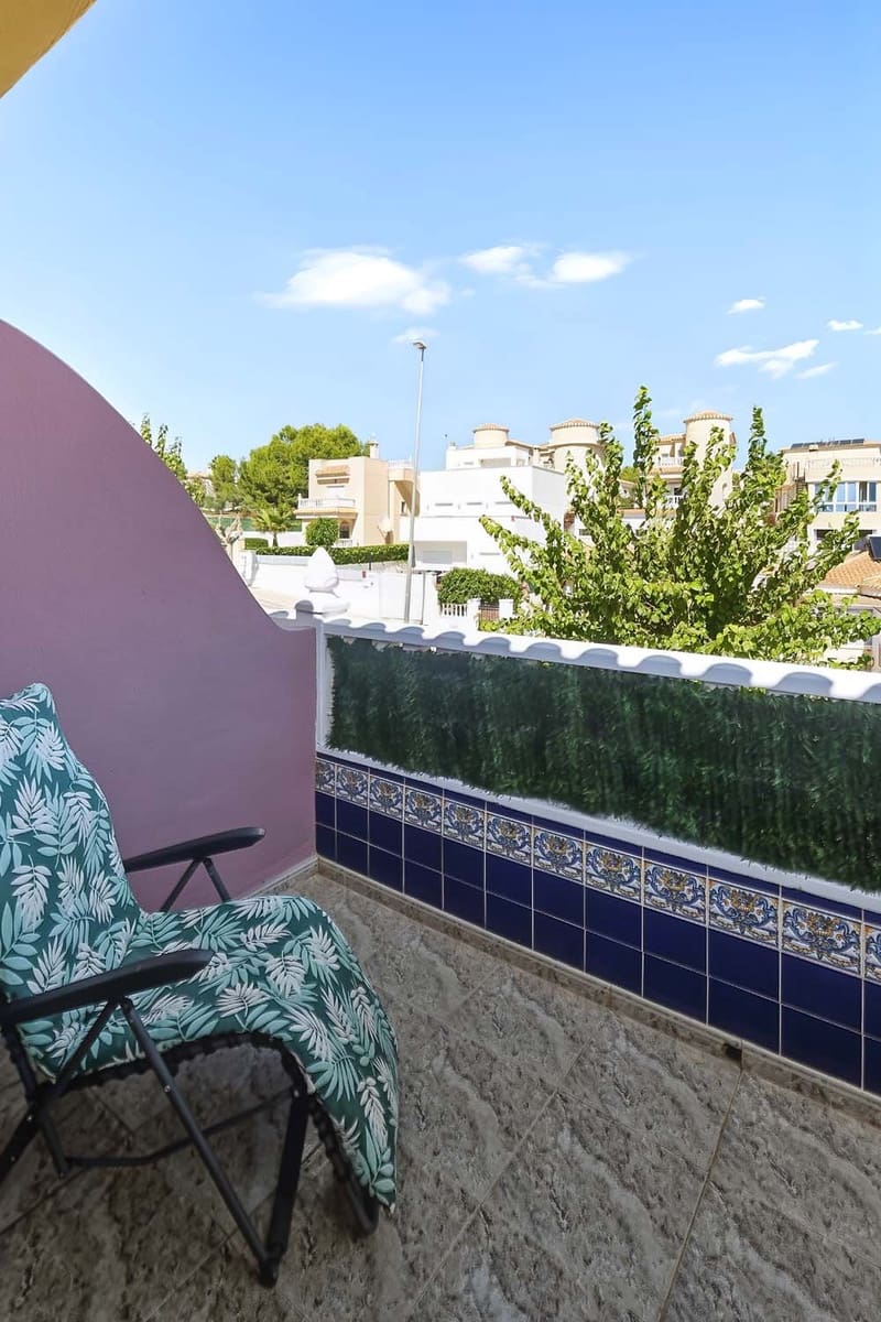 Pareado de 3 habitaciones en Pinar de Campoverde en venta con piscina - 197.500 € (Ref: 10153823)