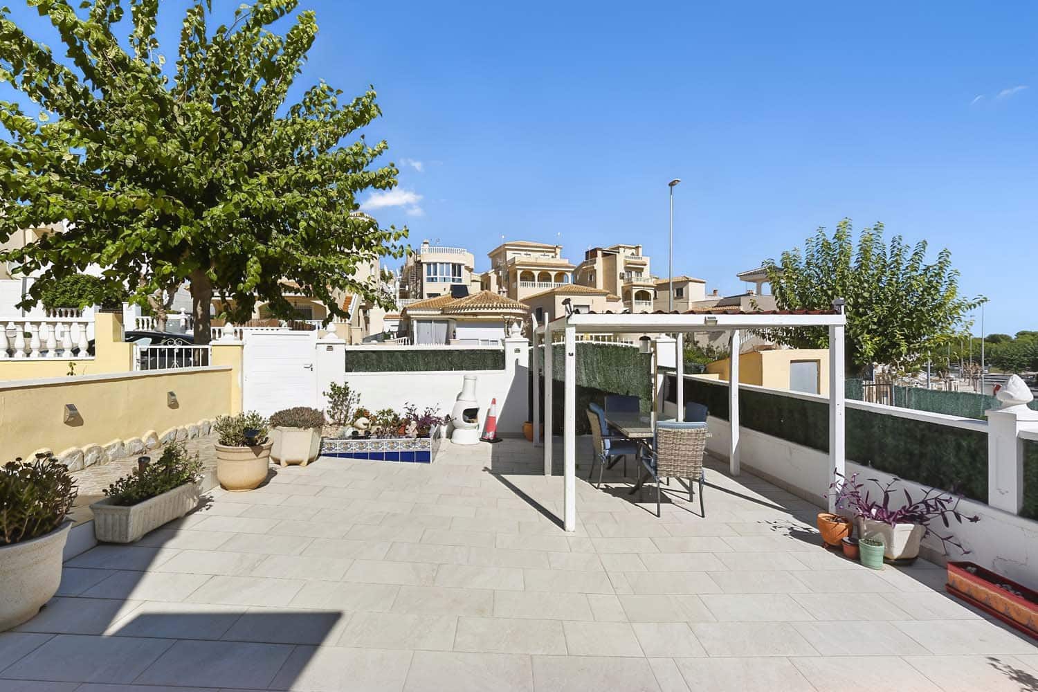 Pareado de 3 habitaciones en Pinar de Campoverde en venta con piscina - 197.500 € (Ref: 10153823)