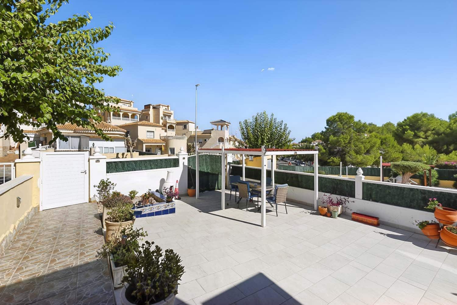 Pareado de 3 habitaciones en Pinar de Campoverde en venta con piscina - 197.500 € (Ref: 10153823)