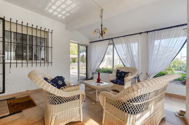 4 chambre Villa/Maison à vendre à Pinar de Campoverde, Pilar de la Horadada avec piscine garage - 349 950 € (Ref: 10165080)