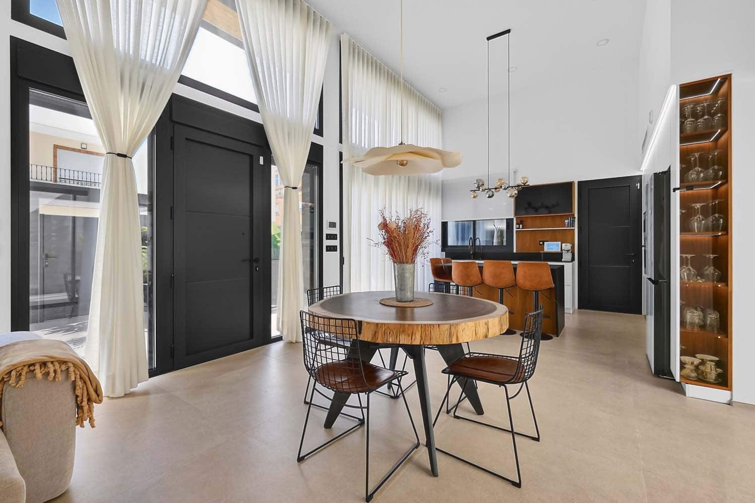 3 chambre Villa/Maison à vendre à Pilar de la Horadada avec piscine garage - 869 000 € (Ref: 10172116)